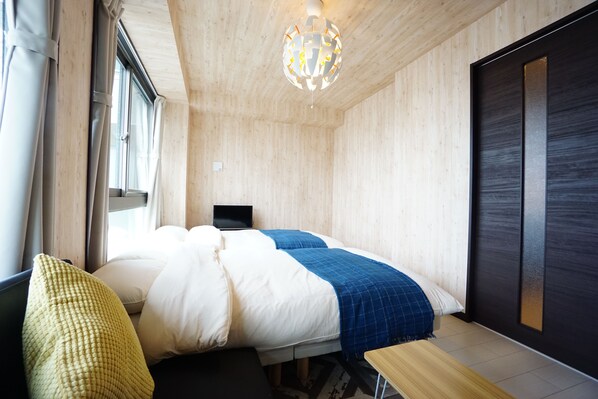 1 bedroom, iron/ironing board, free WiFi