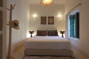 ملاءات من القطن المصري وأغطية فراش متميزة وبديكورات فريدة لكل غرفة