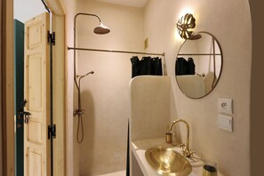 Bathroom - Riad Naanaa - Adults Only (Marrakech)