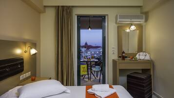 1 bedroom, in-room safe, bed sheets