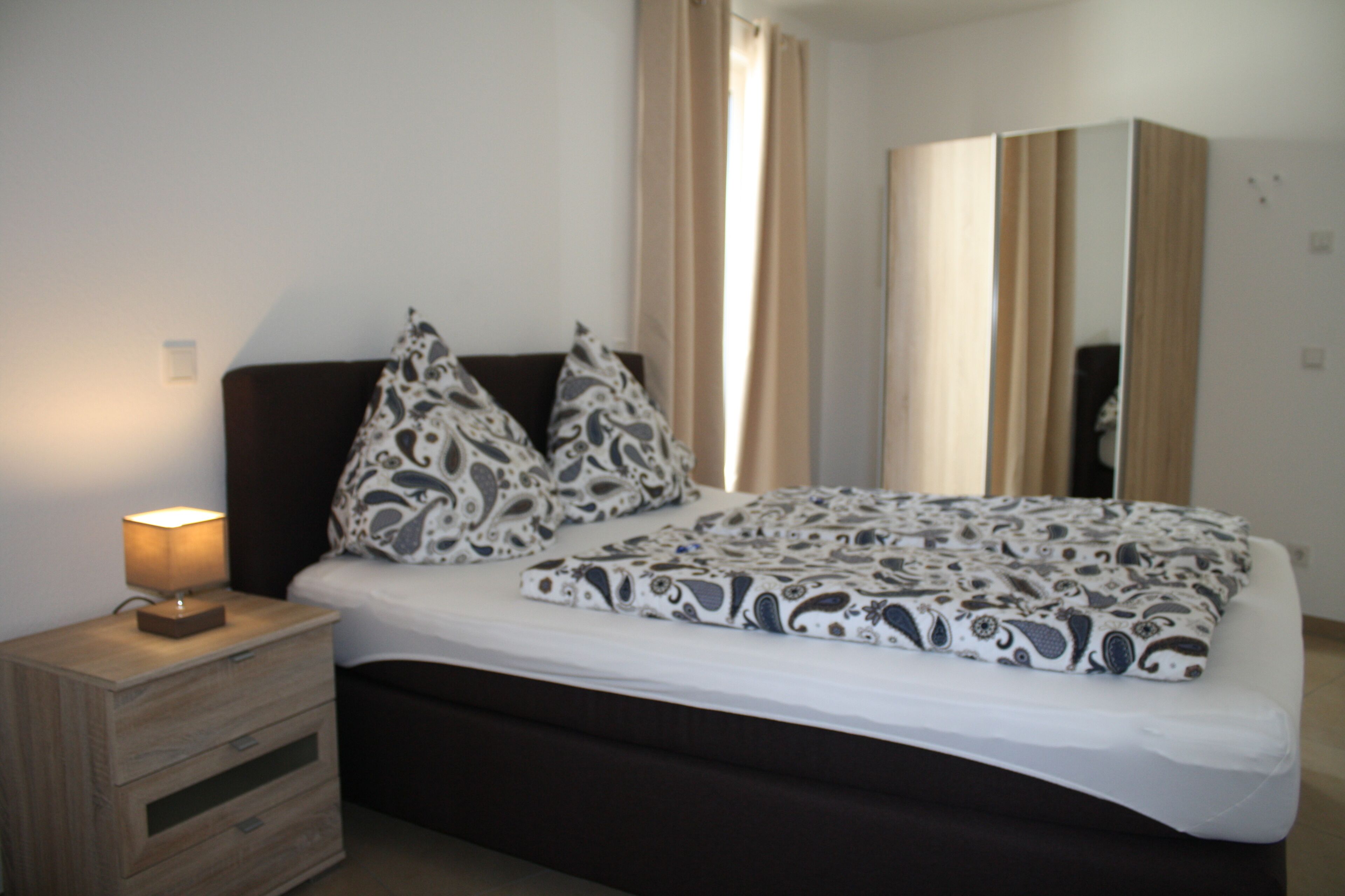 Junior Apartment, 1 King Bed with Sofa bed, Non Smoking, Ensuite | 1 bedroom, individually decorated, individually furnished, soundproofing