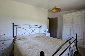 1 quarto, roupa de cama