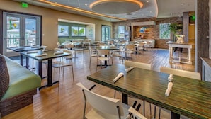 Restaurant - Aco8064ha - The Encore Club Resort - 8 Bed 7 Baths House (Kissimmee)