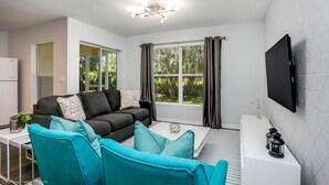 Living room - Aco8056ha - Club Cortile - 4 Bed 3 Baths Townhome (Kissimmee)