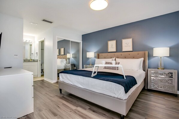 3 bedrooms, individually decorated, individually furnished