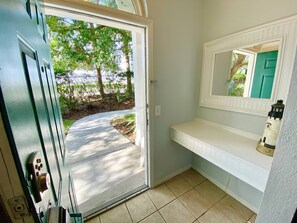 2 bedrooms, individually decorated, individually furnished