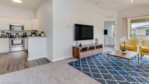 Unclassified image, 5 of 25, button - Aco8055ha - Club Cortile - 3 Bed 2 Baths Apartment (Kissimmee)