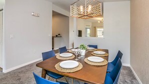 Unclassified image, 3 of 25, button - Aco8055ha - Club Cortile - 3 Bed 2 Baths Apartment (Kissimmee)