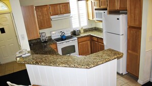 Private kitchen - Aco8049ha - Runaway Beach Club - 2 Bed 2 Baths Apartment (Orlando)