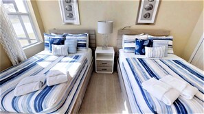 8 habitaciones, decoración personalizada y muebles diferentes 