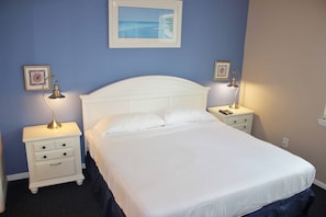 2 bedrooms, individually decorated, individually furnished