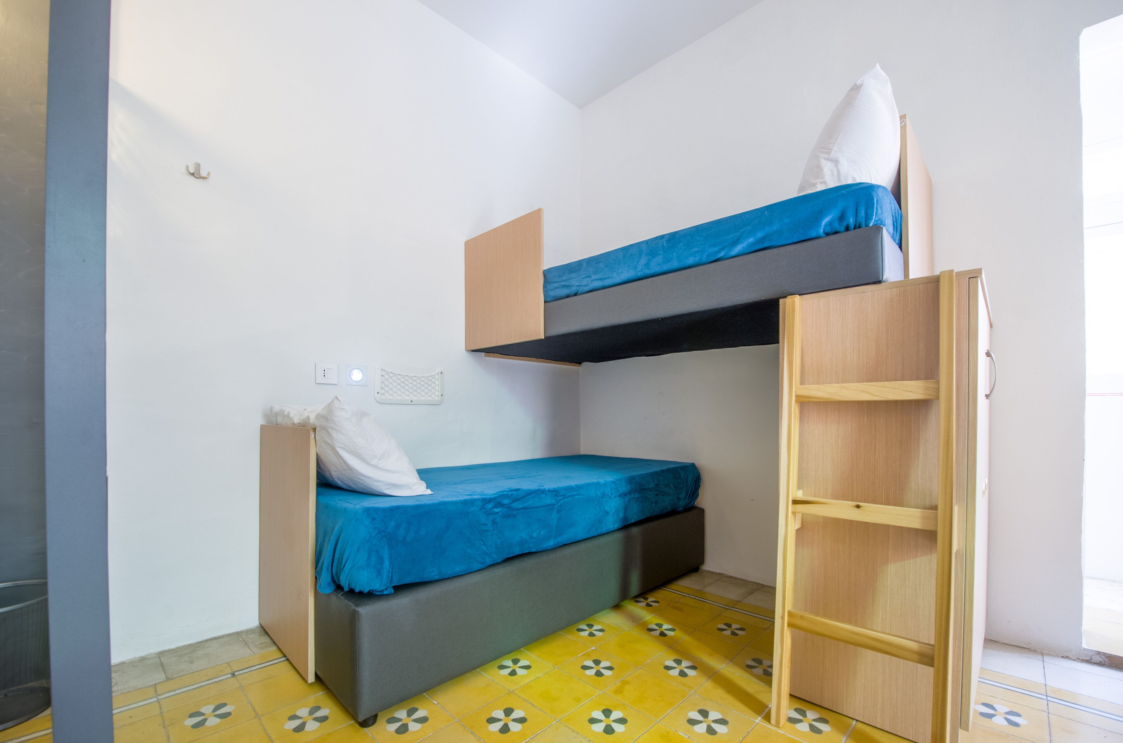 Photo - People & Places