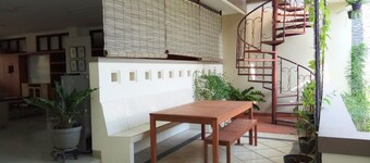 GK Gallery Rumah Sewa