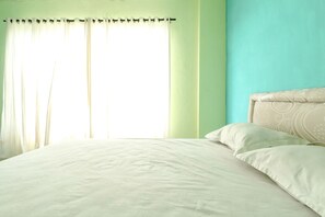 Superior Double Room | Free WiFi - Graha LPP Pramindo Inn (Berbah)