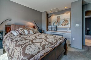 4 bedrooms, free WiFi, bed sheets