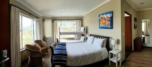 Két bảo mật tại phòng, bàn ủi/dụng cụ ủi quần áo, bộ trải giường 
