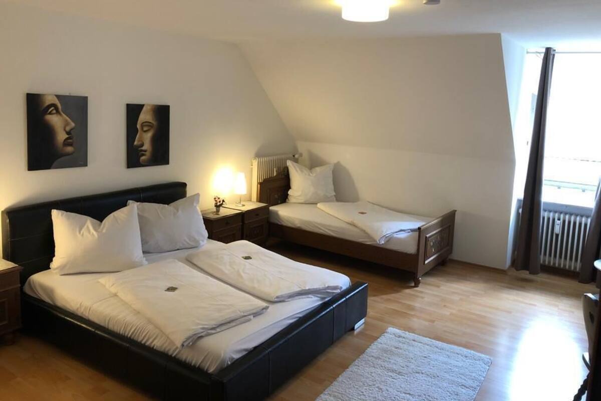 Habitación familiar (Superior) | Ropa de cama hipoalergénica y tabla de planchar con plancha