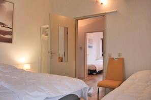 4 bedrooms, WiFi