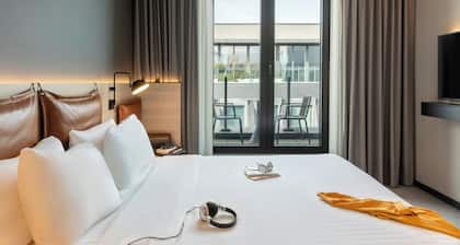 Moxy Brussels City Center