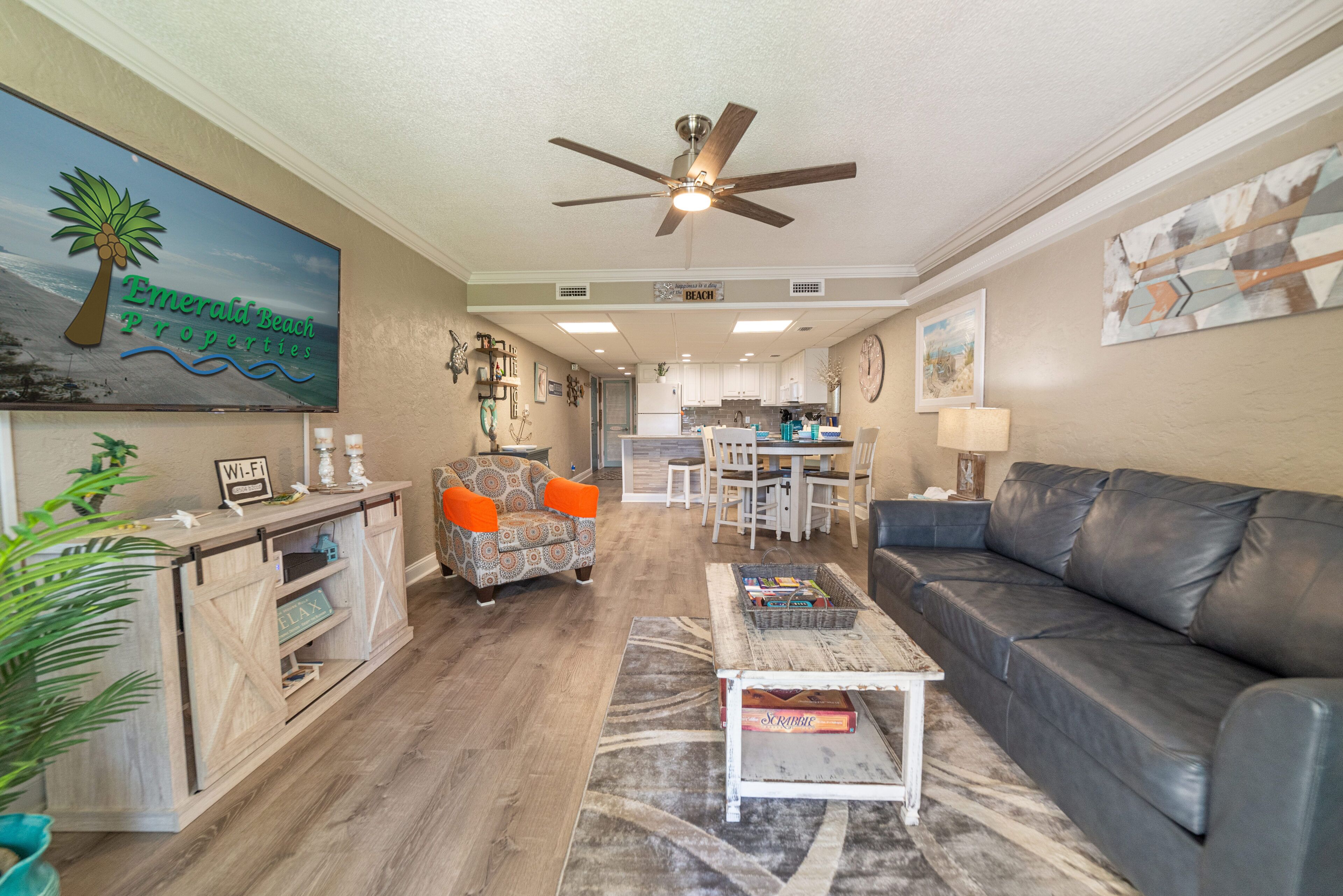 Télévision, table de tennis de table