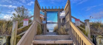 Ocean Seven Sugar Beach E7-Free Beach Chairs-Ground Floor-1Bd/1Ba/Sleeps 4-Walk to Beach