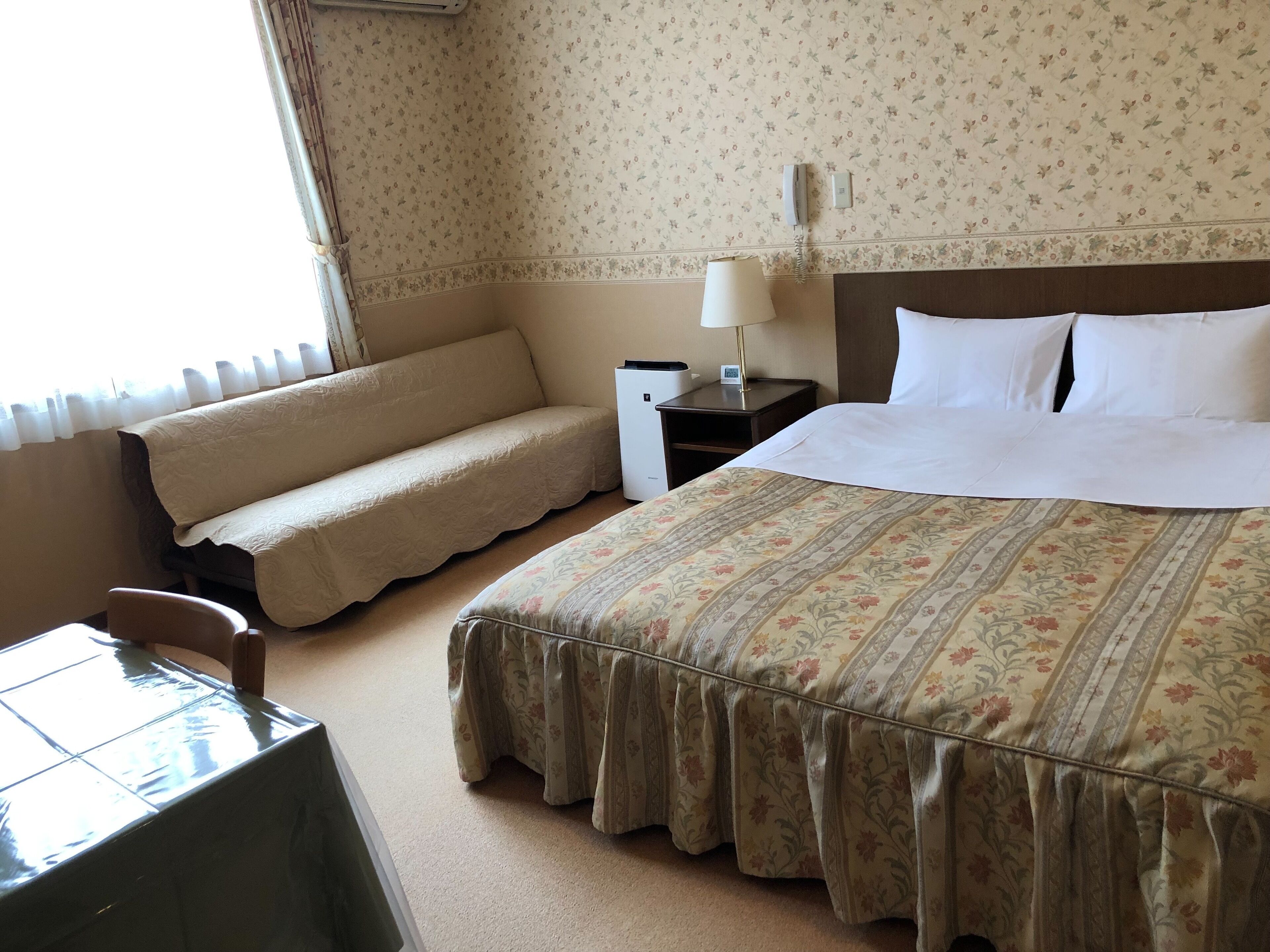 large double room with sofa bed, non smoking (annex, 2nd floor) 303 | free wifi, bed sheets