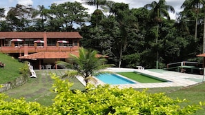 Kawasan hartanah