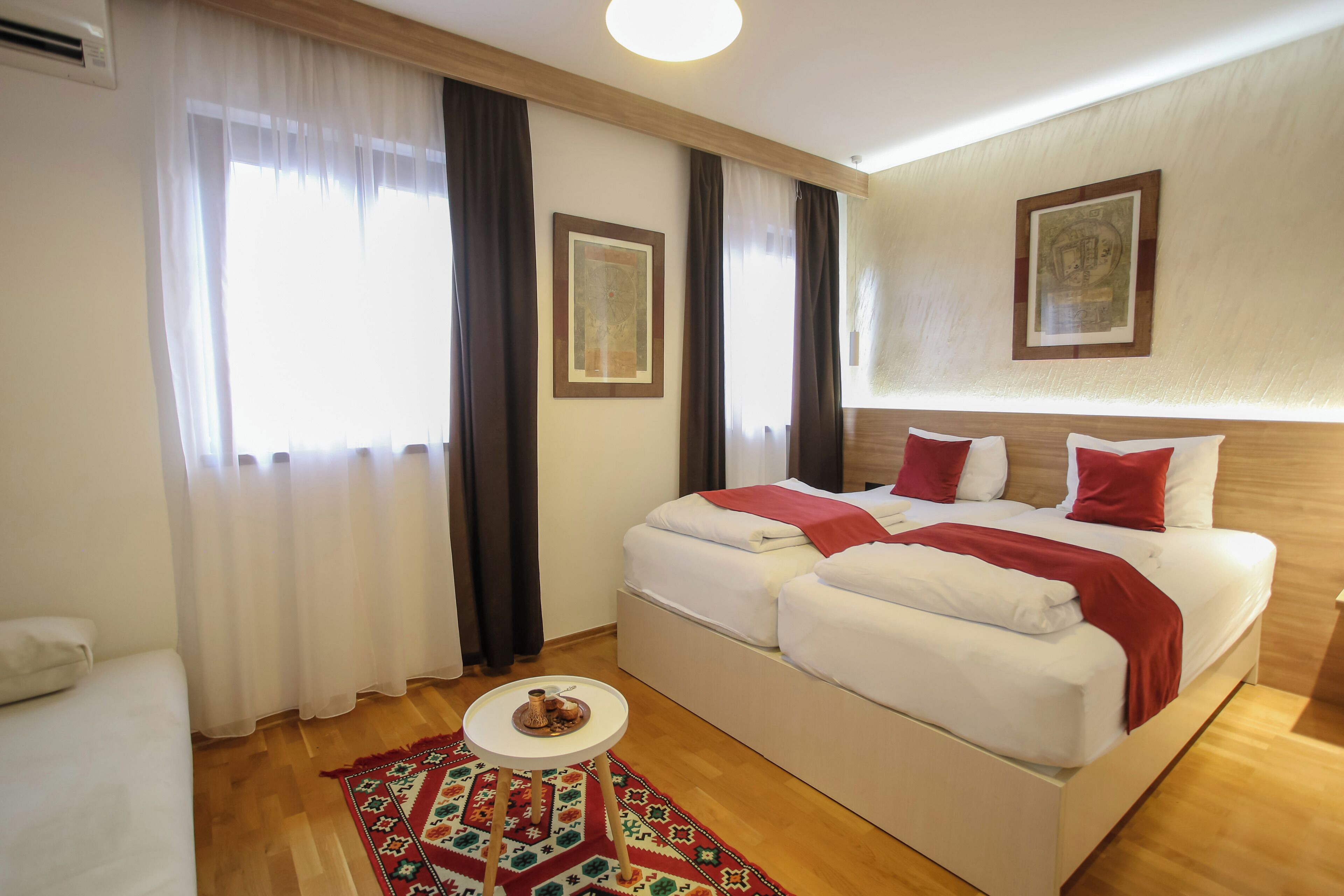 Minibar, soundproofing, free WiFi