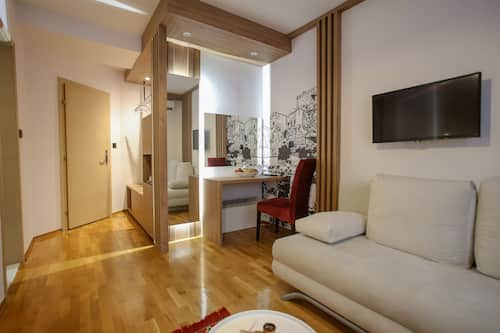 Habitación triple | Minibar, sistema de insonorización, wifi gratis