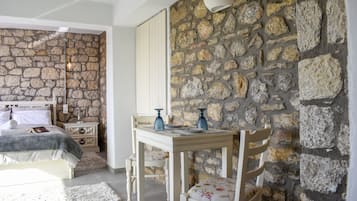 Iron/ironing board, rollaway beds, free WiFi, bed sheets