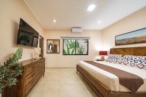 3 Schlafzimmer, Reisekinderbett, kostenloses WLAN, Bettwäsche
