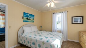 4 chambres, fer et planche à repasser, Wi-Fi, literie fournie