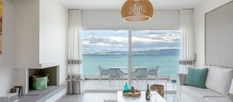 คอสต้าวาเซียสวีทส์และอพาร์ทเมนท์