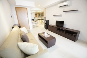 Living room - Apatel The Mansion Jasmine Aurora 31 J (Jakarta)