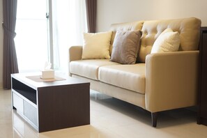 Living room - Apatel The Mansion Jasmine Aurora 31 J (Jakarta)