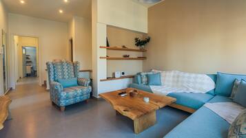 Apartment, 3 Bedrooms | Living area | TV