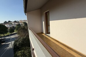 Property grounds - S078 - Sirolo, three-room apartment with terrace in the center (Sirolo)