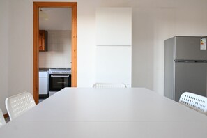 Dining - S078 - Sirolo, three-room apartment with terrace in the center (Sirolo)