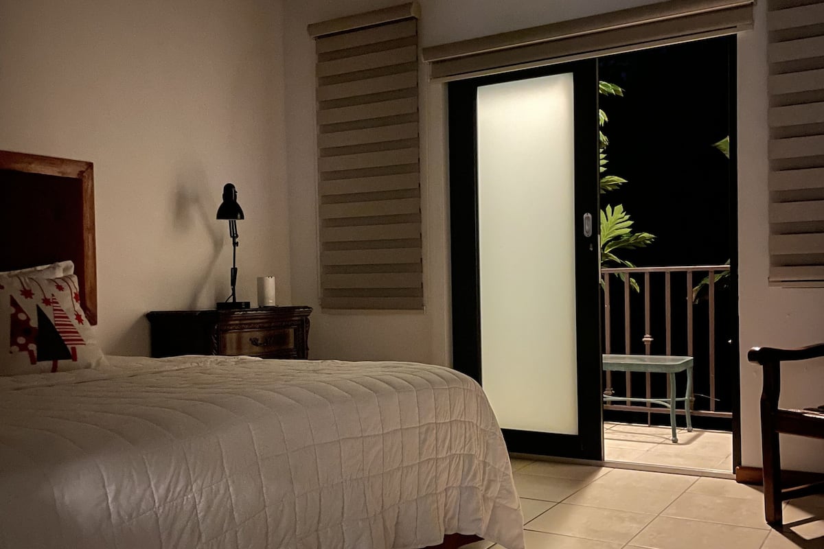 Honeymoon kamer, 1 kingsize bed, uitzicht op bergen | Verduisterende gordijnen, geluiddichte muren