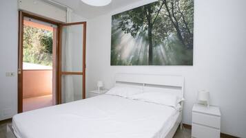 3 habitaciones y ropa de cama