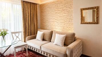 Salt Lake Apartment with Spa