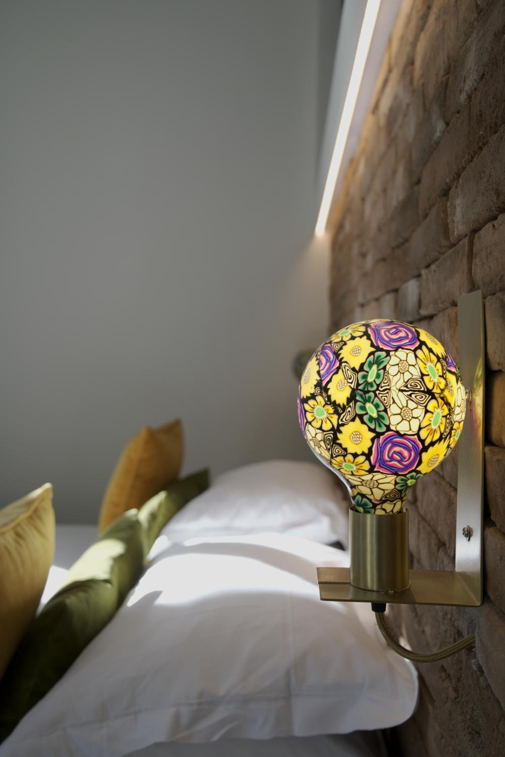 1 bedroom, premium bedding, memory-foam beds, in-room safe