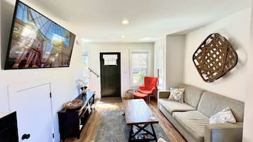 Smart TV, fireplace, printers