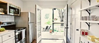 Cozy Family Retreat w/HT-Sauna Deck & DT Charm