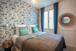 3 habitaciones, tabla de planchar con plancha, wifi y ropa de cama 