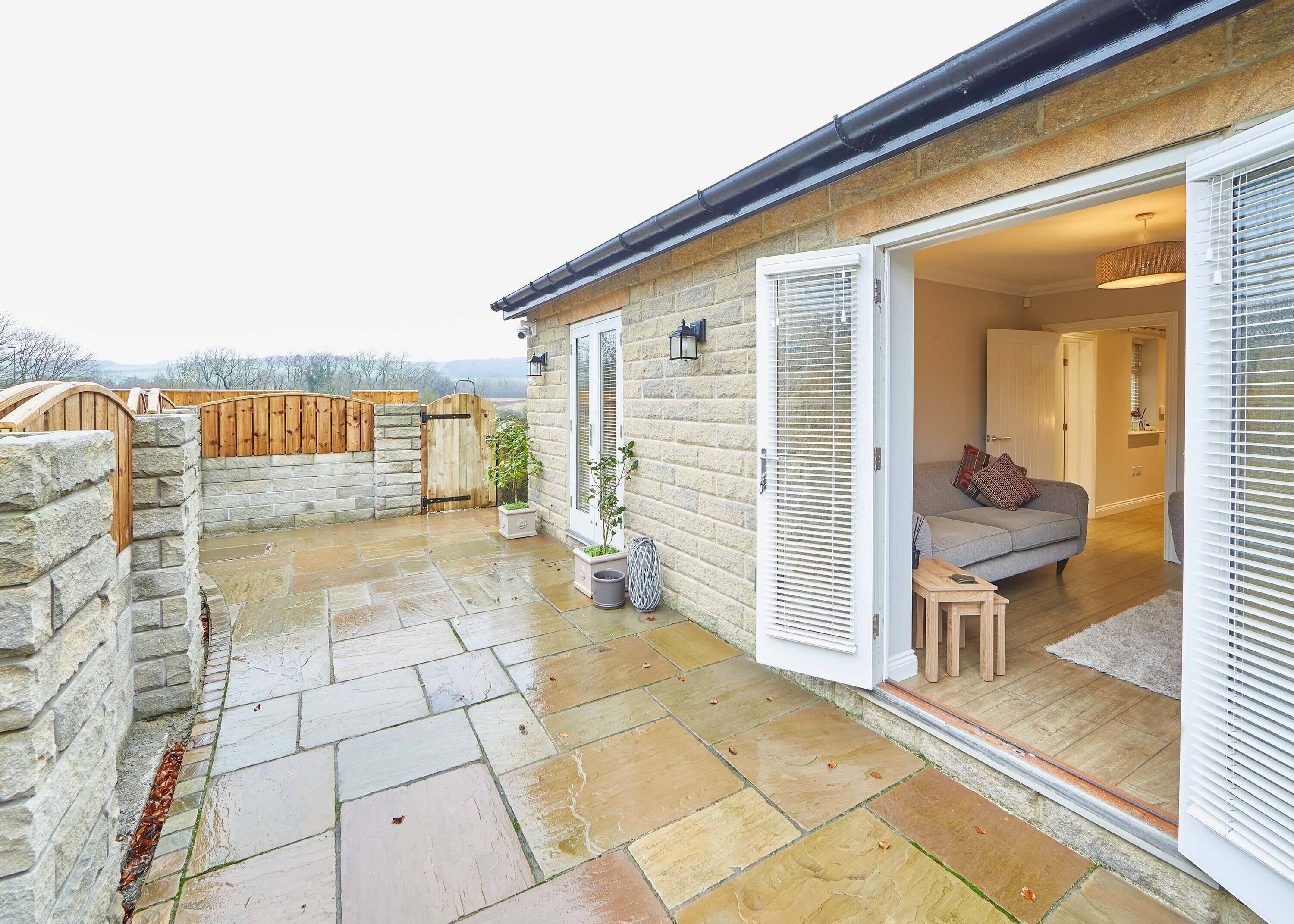 House (2 Bedrooms) | Teres/patio