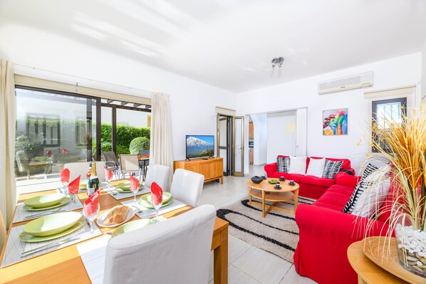 Interior - Villa Amaryllis (Paralimni)