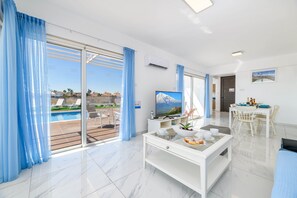 Villa, 3 Bedrooms, Private Pool, Beachside | Living room | Flat-screen TV - Infinity View Villa (Sotira)