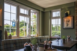 Interior - The Swan Inn (Winscombe)