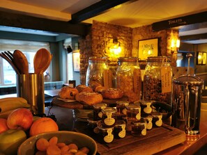 Petit déjeuner à emporter servi en supplément en semaine